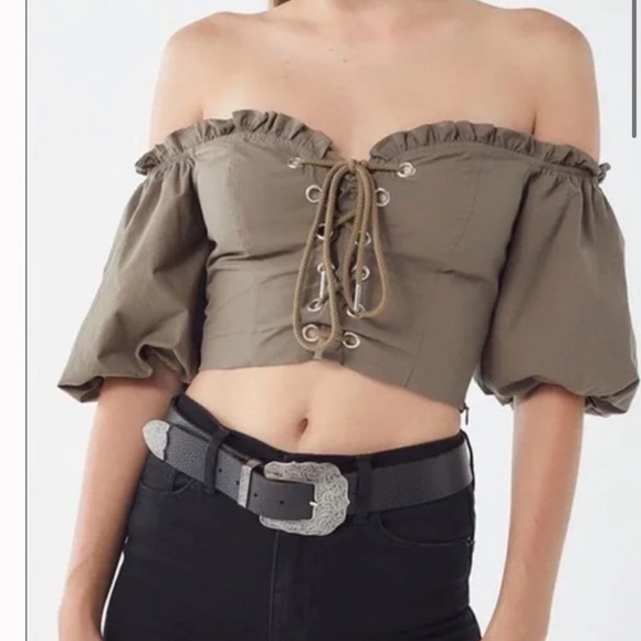 AM GIA Green Off Shoulder Puff Sleeve Lace Up Corset Cropped Crop Top M - Picture 2 of 10